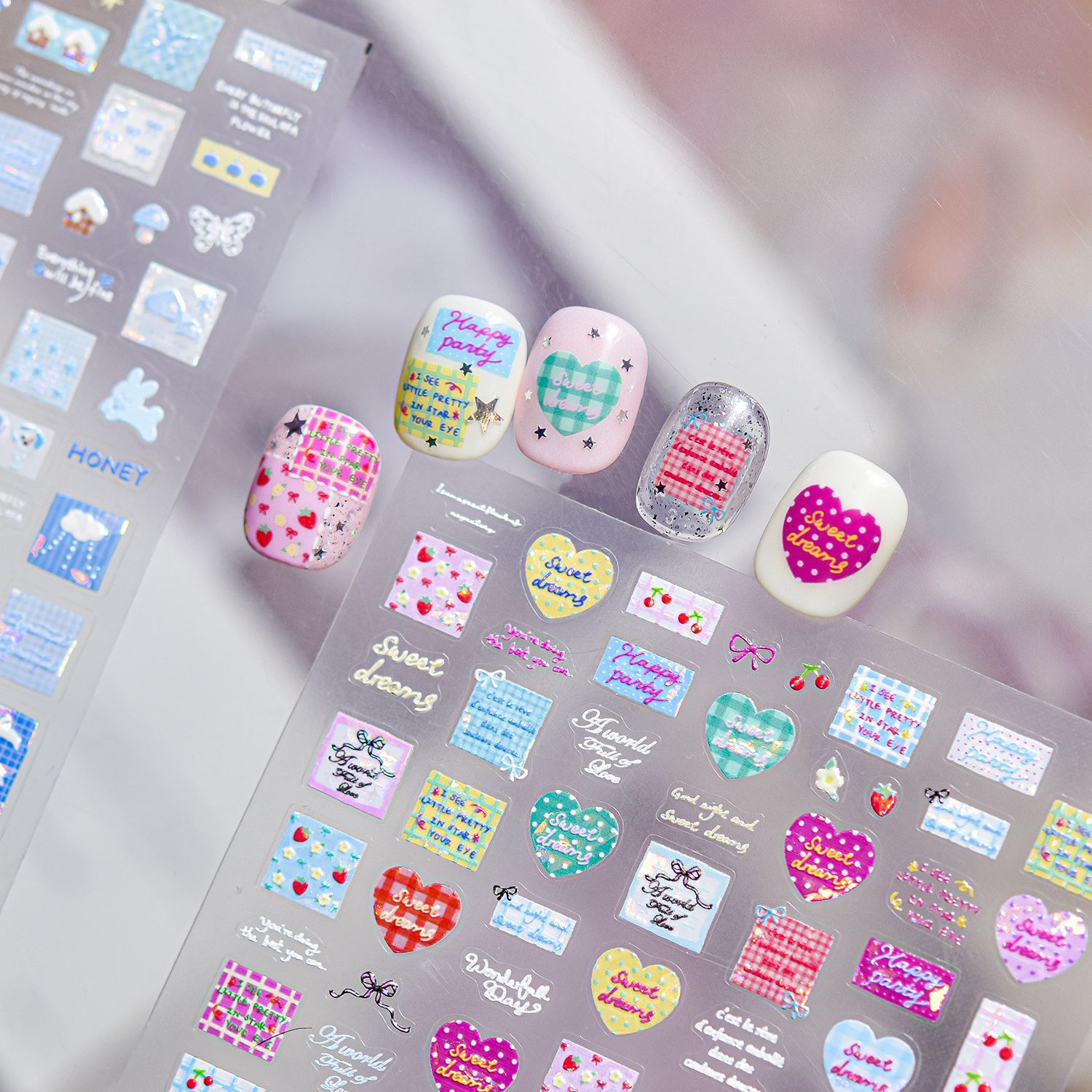 ملصقات أظافر بتصميم صدفي، ملصق - مراجعة Nail Art Valentines Day وسعره
